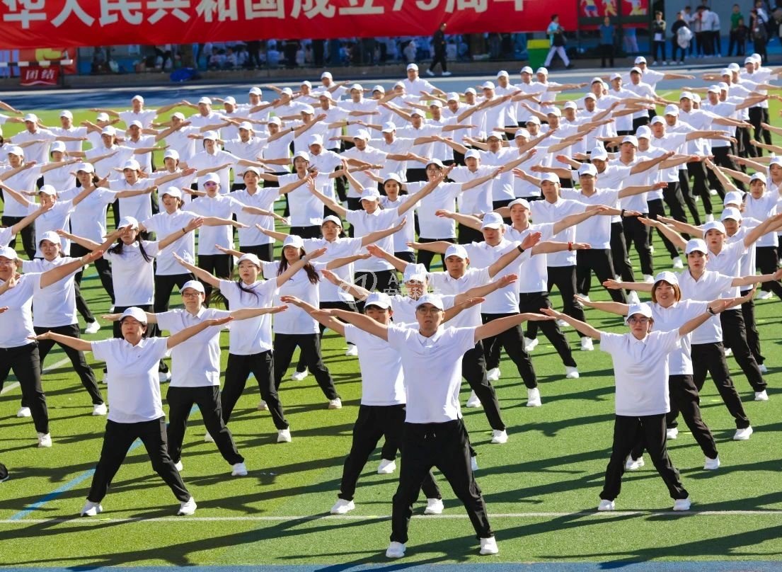 ͼ3 �ഺ�趯չ��� �Ŷ������׻���.jpg